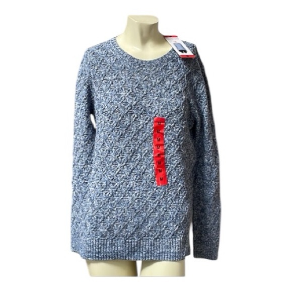 Jeanne Pierre - Women's Fisherman Cable-Knit Sweater - Picture 2 of 5